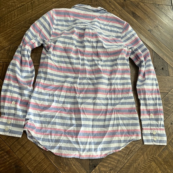 Vineyard Vines stripe blouse - Picture 4 of 4